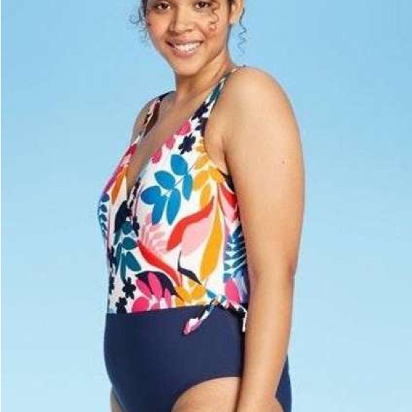 (B52) Sea Angel Floral One Piece bathing suit, Size Medium, NWT - Picture 3 of 15